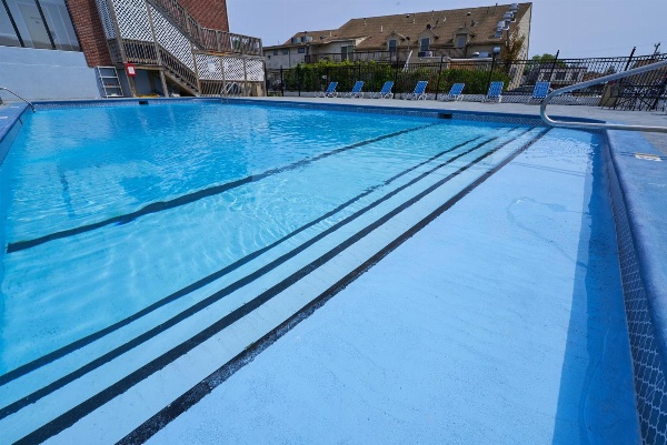 Hyannis Plaza Hotel image 1